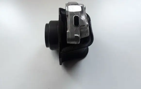 Peugeot Partner Engine mount bracket 9636583980
