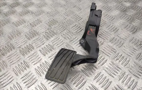 Suzuki SX4 Accelerator throttle pedal 4940079J90