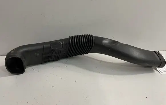 BMW X5 E70 Air intake hose/pipe 7577447