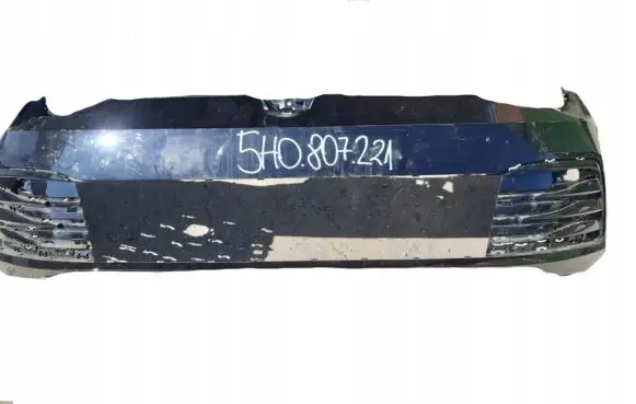 Volkswagen Golf VIII Front bumper 5H0807221