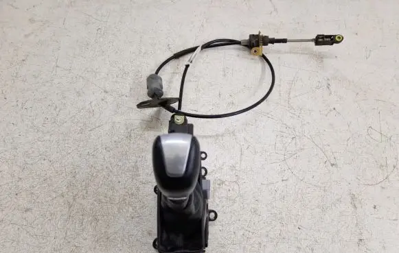 Ford Escape III Gear shifter/selector 151532NAA GV6P7E395 GV6P7E395A