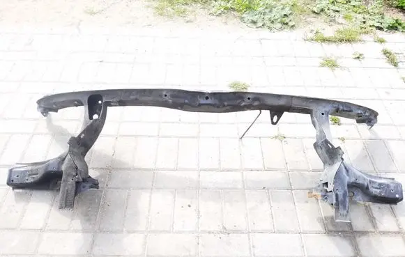 Volkswagen Transporter - Caravelle T5 Radiator support slam panel 7H000043