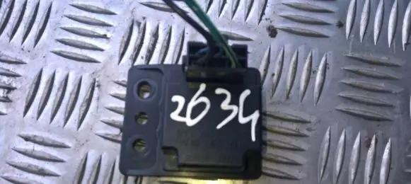 Mitsubishi Pajero Other relay MA809932
