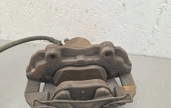 Ford Transit - Tourneo Connect Front brake caliper