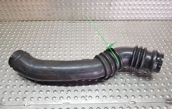 Ford C-MAX I Intercooler hose/pipe S26370862 3M516C646XC