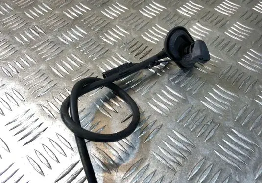 Volvo S80 Windshield washer spray nozzle 30699651