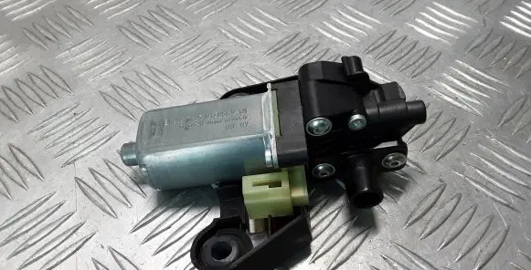 BMW 7 F01 F02 F03 F04 Rear door curtain motor 51359178669 9178669