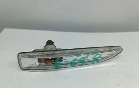 BMW 7 E65 E66 Front fender indicator light 7164758 63137164758