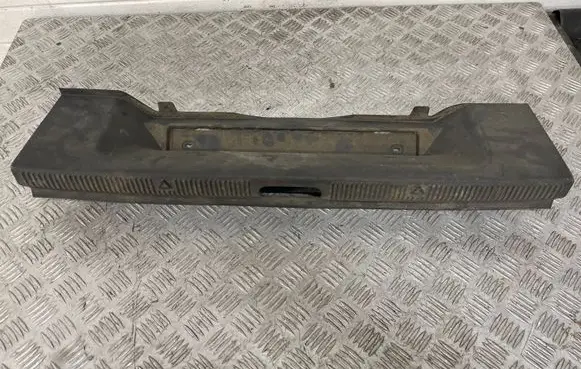 Skoda Yeti (5L) Trunk/boot sill cover protection 5L6863459A