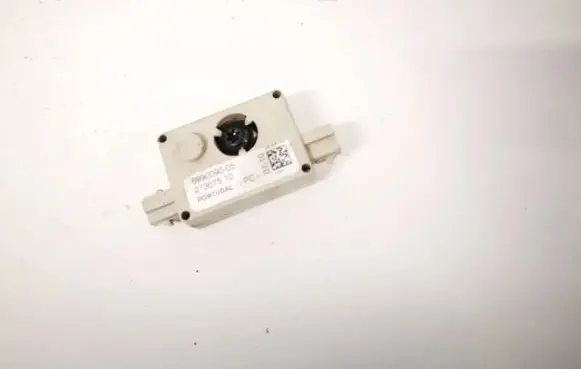 BMW 3 E90 E91 Antenna control unit 699009005 6990090-05