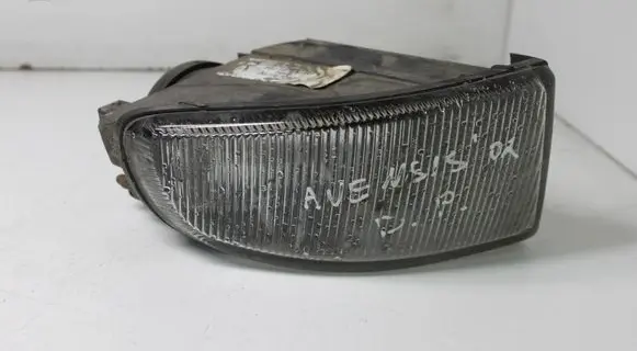 Toyota Avensis T220 Headlight/headlamp