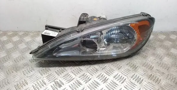 Nissan Primera Headlight/headlamp 89005899