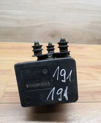 Volkswagen Touran I ABS Pump 1K0907379AA 00005305G1 10096003603