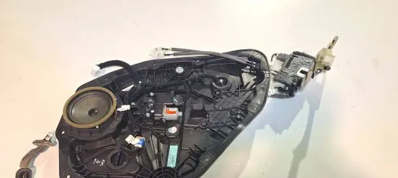 Hyundai Genesis Rear door soft close latching motor 2306821KA1 83460B1000