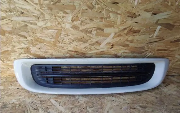 Mini One - Cooper Coupe R56 Front bumper lower grill 7250785