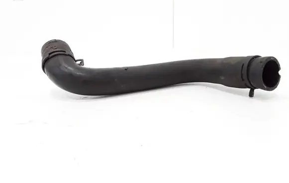 Ford Mondeo Mk III Engine coolant pipe/hose