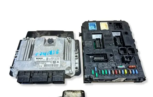 Citroen Berlingo Engine ECU kit and lock set 0281013872 9653958980 9664843780