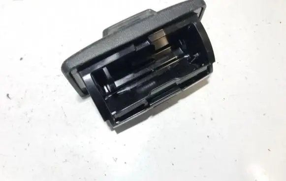 Lexus IS 220D-250-350 Car ashtray 1a4310086 1a431-0086