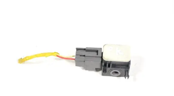 Hyundai Santa Fe Airbag deployment crash/impact sensor 959202B000 17070117