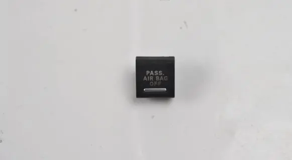 Audi A4 S4 B7 8E 8H Passenger airbag on/off switch 8H1919234A