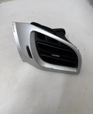 Citroen C3 Dashboard side air vent grill/cover trim A1092113