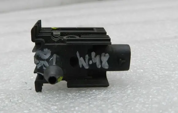 Volkswagen Tiguan Airbag deployment crash/impact sensor 5NA959109B 5NA959109