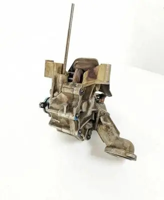 BMW 5 F10 F11 Oil pump 7572479 7472473
