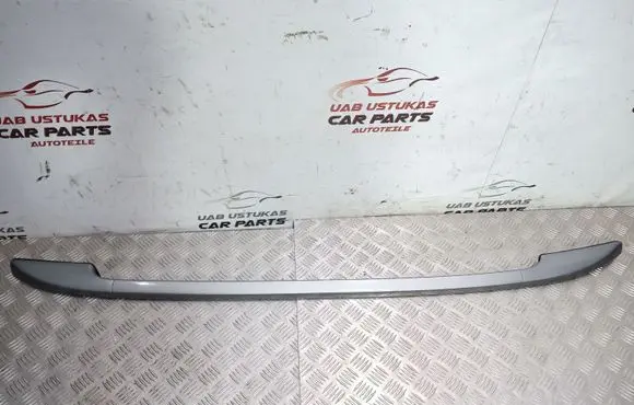 Suzuki SX4 Roof transverse bars on the 