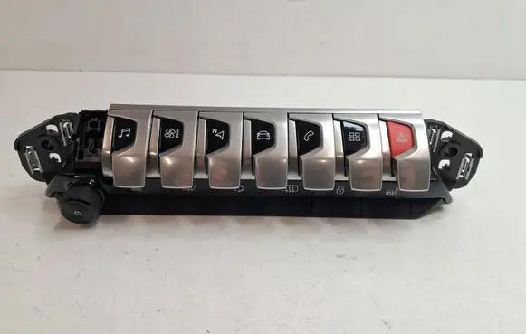 Peugeot 5008 Central console control unit 98249154DX