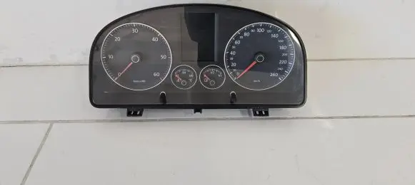Volkswagen Touran I Speedometer (instrument cluster) 1T0920874A V0002000 400080870