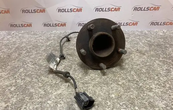 Volvo V50 Rear wheel bearing hub 