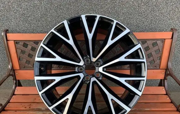Volvo XC90 R22 alloy rim 