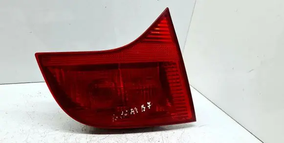 Audi A4 S4 B7 8E 8H Tailgate rear/tail lights 8E9945093 749001 484501