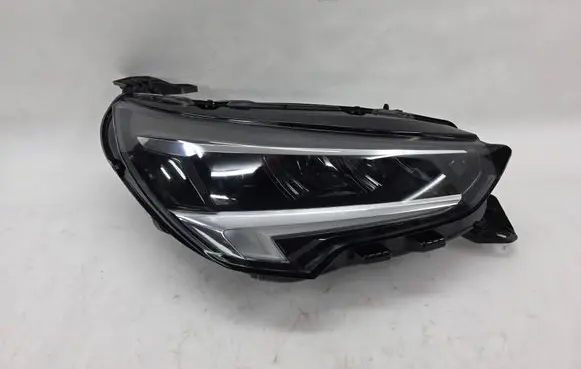 Opel Corsa F Headlight/headlamp 39162654