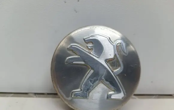 Peugeot 3008 I Original wheel cap 9806697577 9607999277 9672558477