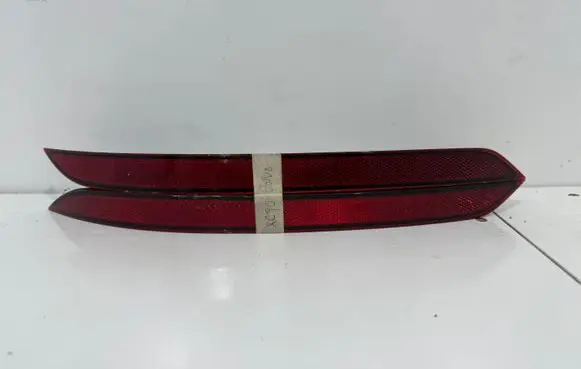 Volvo XC90 Rear tail light reflector 32293627 31468556