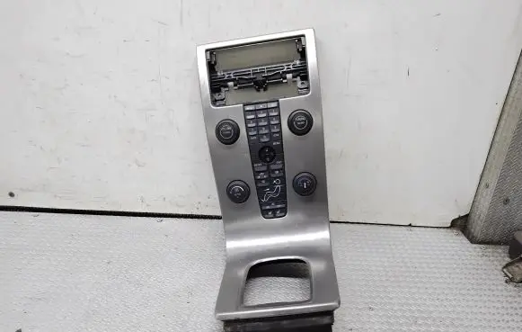 Volvo V50 Climate control unit 30672565