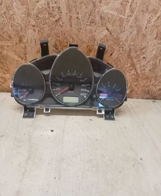 Mitsubishi Colt Speedometer (instrument cluster) MM0038001