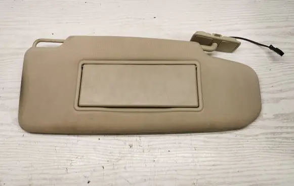 Volvo V60 Sun visor