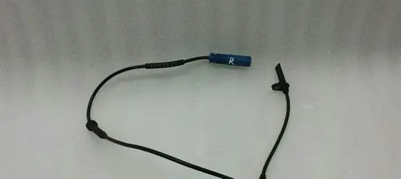Mini Cooper Countryman R60 ABS brake wheel speed sensor 9808193
