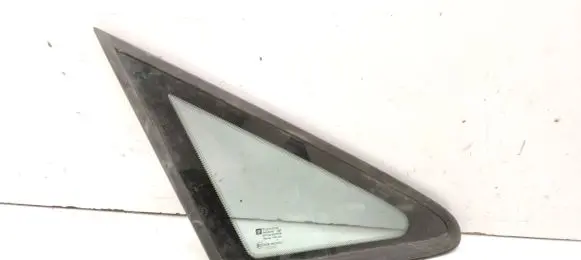 Opel Zafira A Front triangle window/glass 43R007022 DOT36 AS2