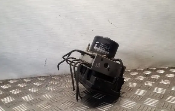 Volkswagen Sharan ABS Pump 7M0614111P 98VW2L580AB