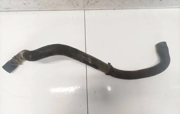 Volkswagen Golf V Engine coolant pipe/hose