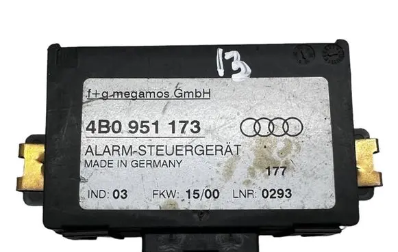 Volkswagen Golf IV Alarm control unit/module 4B0951173 748010101