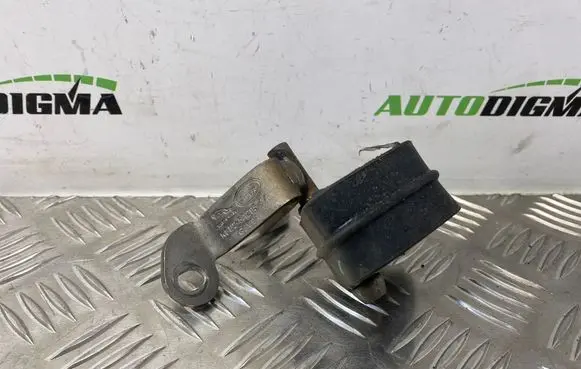 Muffler mount bracket/holder