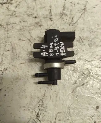 Audi A4 S4 B5 8D Turbo solenoid valve 1J0906627 72290320
