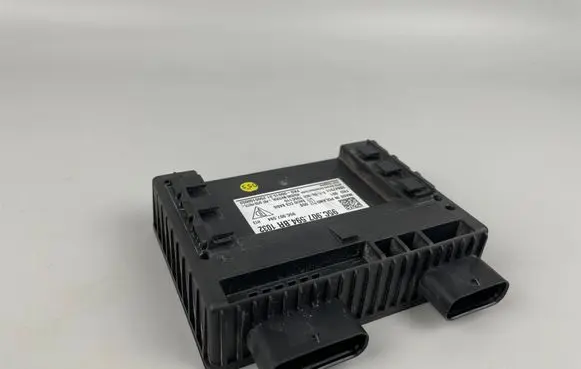 Volkswagen PASSAT B9 Other control units/modules 95C907594BR