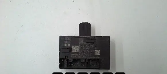 Volkswagen PASSAT CC Engine control unit/module 5Q4959595E