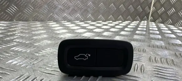Volvo S90, V90 Tailgate/boot open switch button 31376889