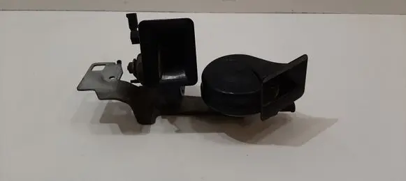 BMW 5 E60 E61 Horn signal 6935988 6935987 6935709